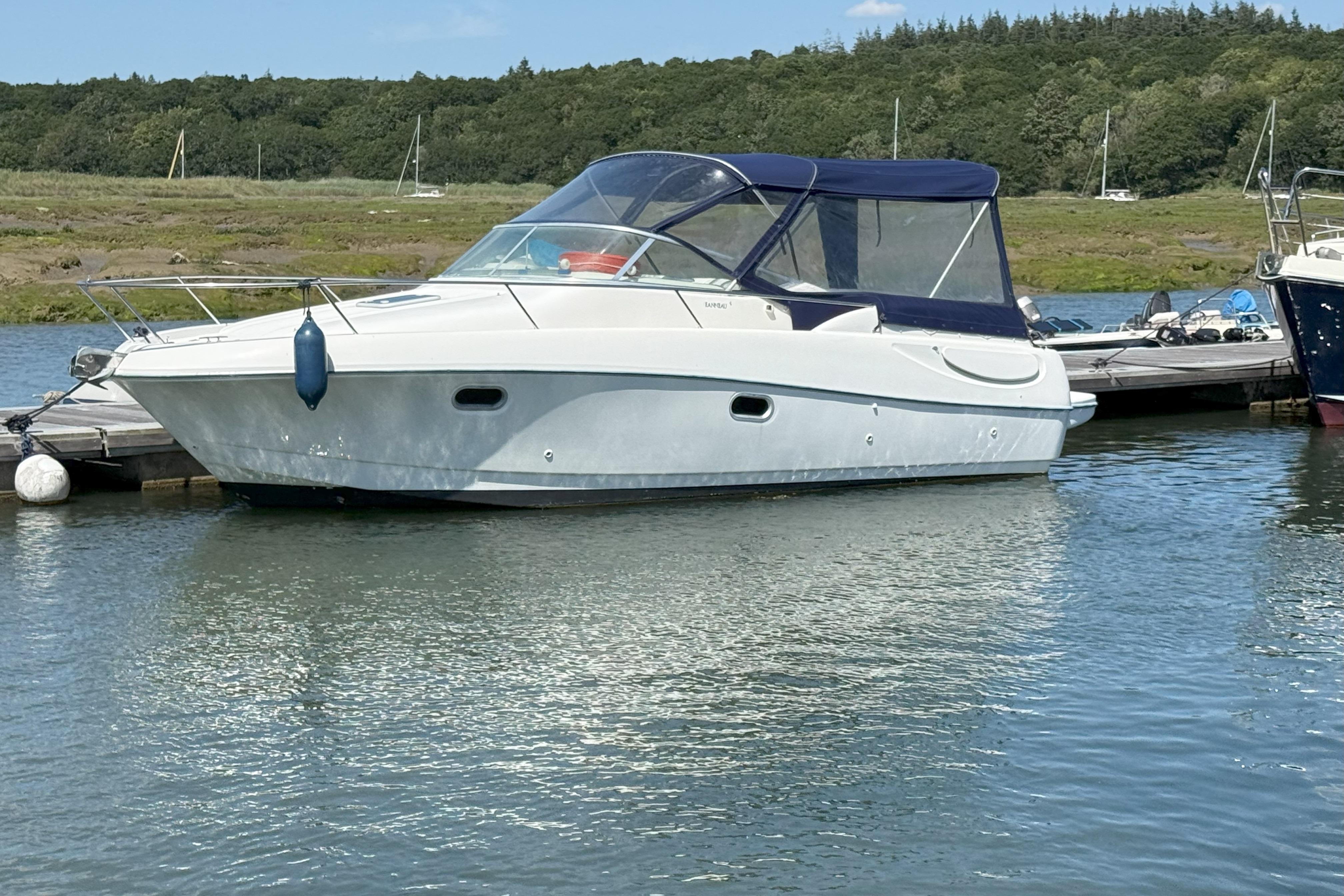 2001 Jeanneau Leader 805