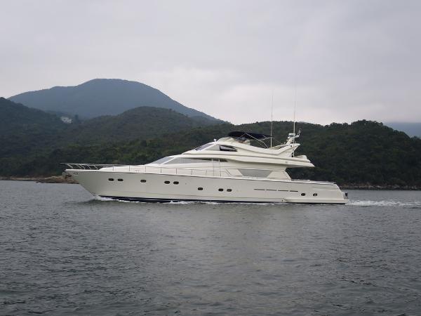 Ferretti Yachts 80 RPH Motor Yacht Profile