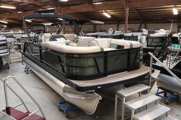2025 Godfrey Sweetwater 2286 SFL Triple Tube Package