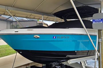 2023 Sea Ray SLX 280 Outboard