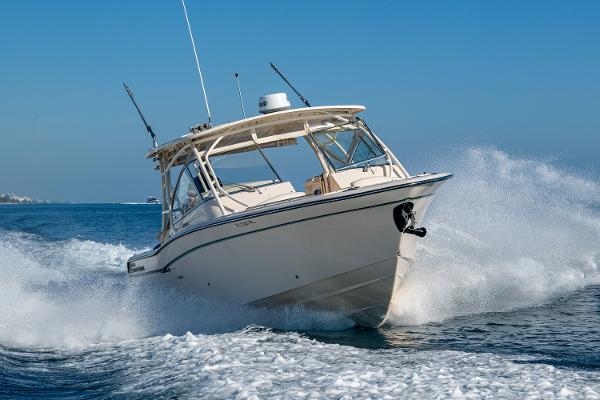 2013 Grady-White 335