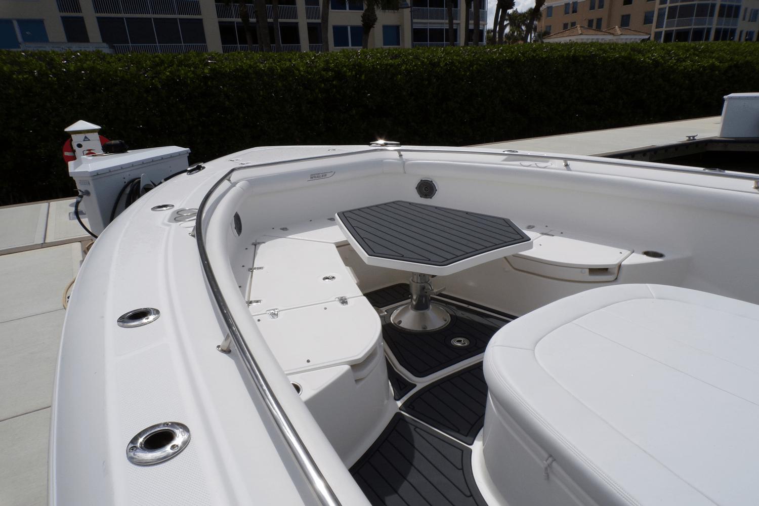 2016 Boston Whaler 350 Outrage