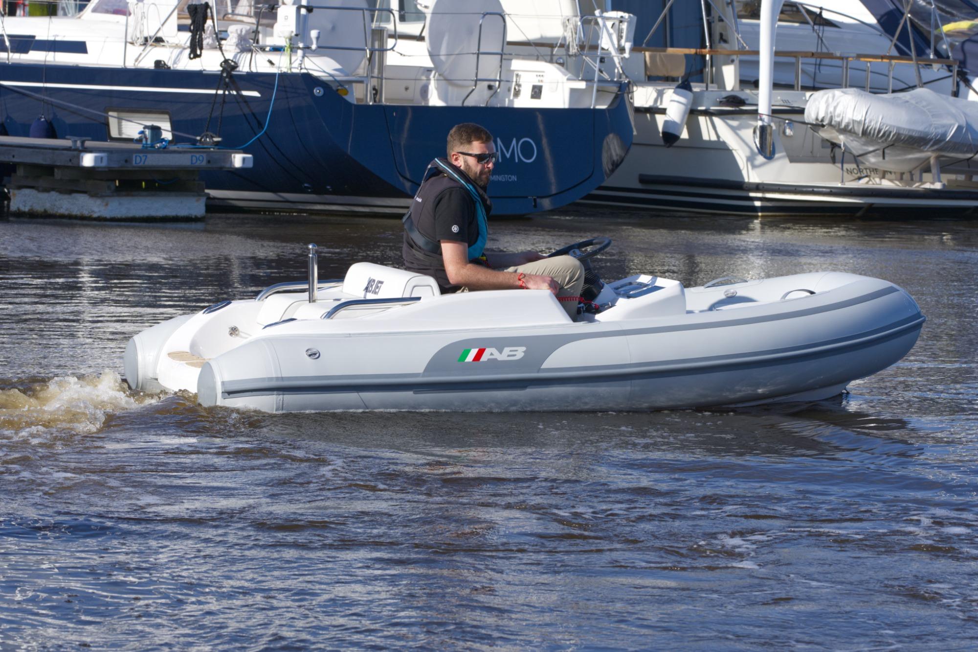 2023 AB Inflatables 350 XP