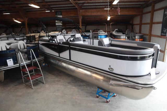 2025 Lowe LS 230 WT Triple Tube Package