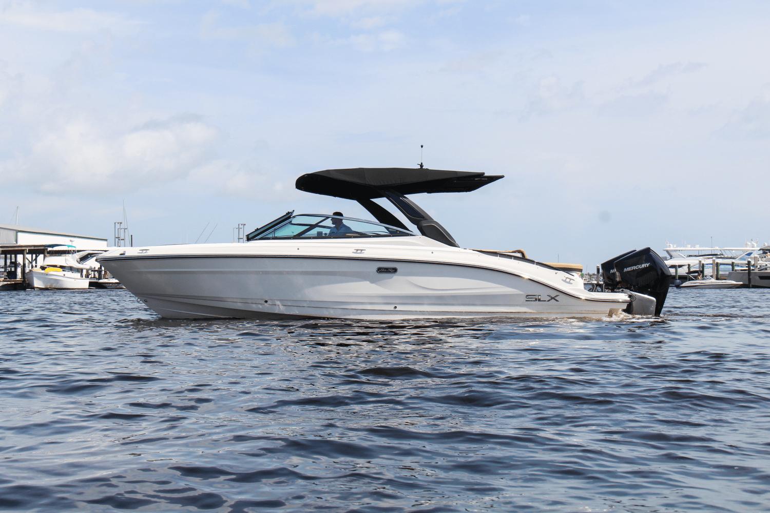 2025 Sea Ray SLX 280, Venice Florida - boats.com