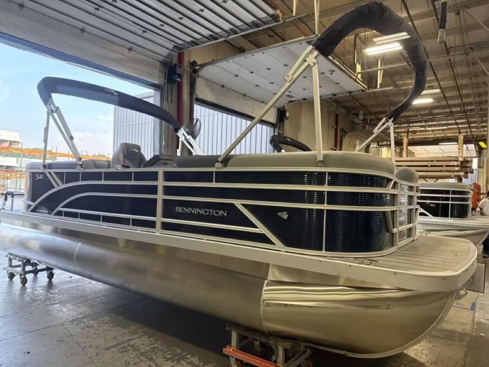 2026 Bennington 22 SSR
