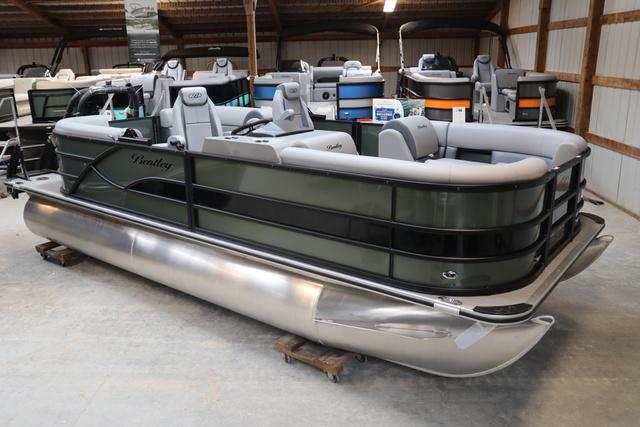 2025 Bentley Pontoons Legacy 200 Navigator