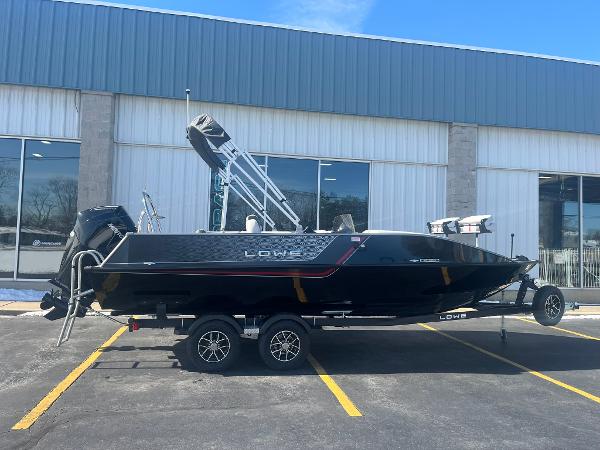 2026 Lowe Sport Deck 224