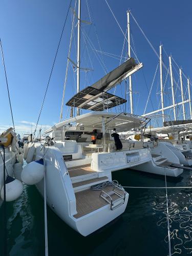 2022 Lagoon 46
