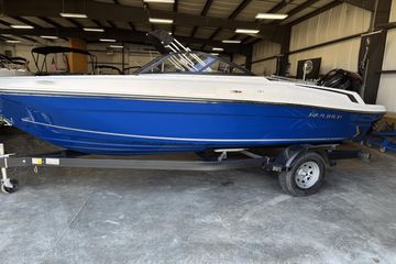 2025 Bayliner VR4 Bowrider OB