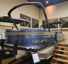 2025 Tahoe Pontoon Cascade Cruise Rear Bench