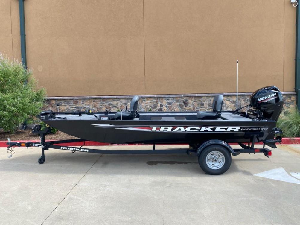 2025 Tracker Panfish 17