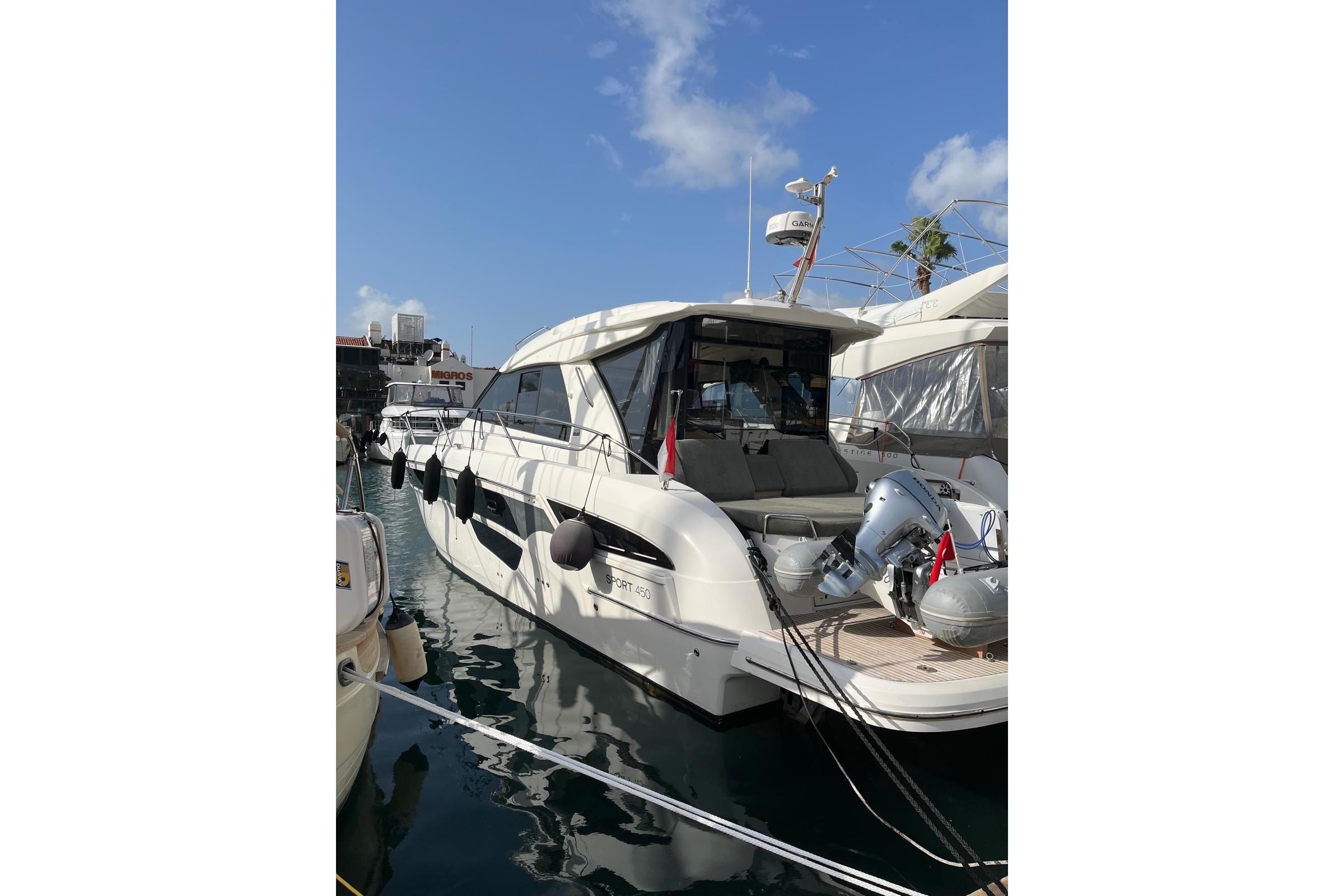 2016 Bavaria Sport 450 HT