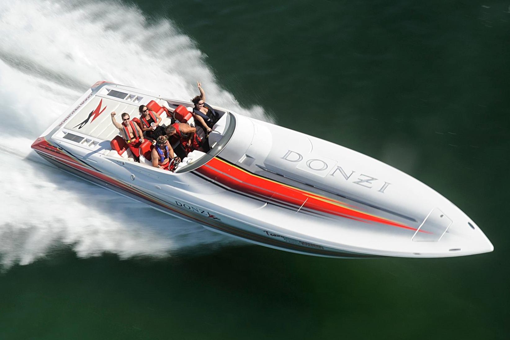 2007 Donzi 38 ZR