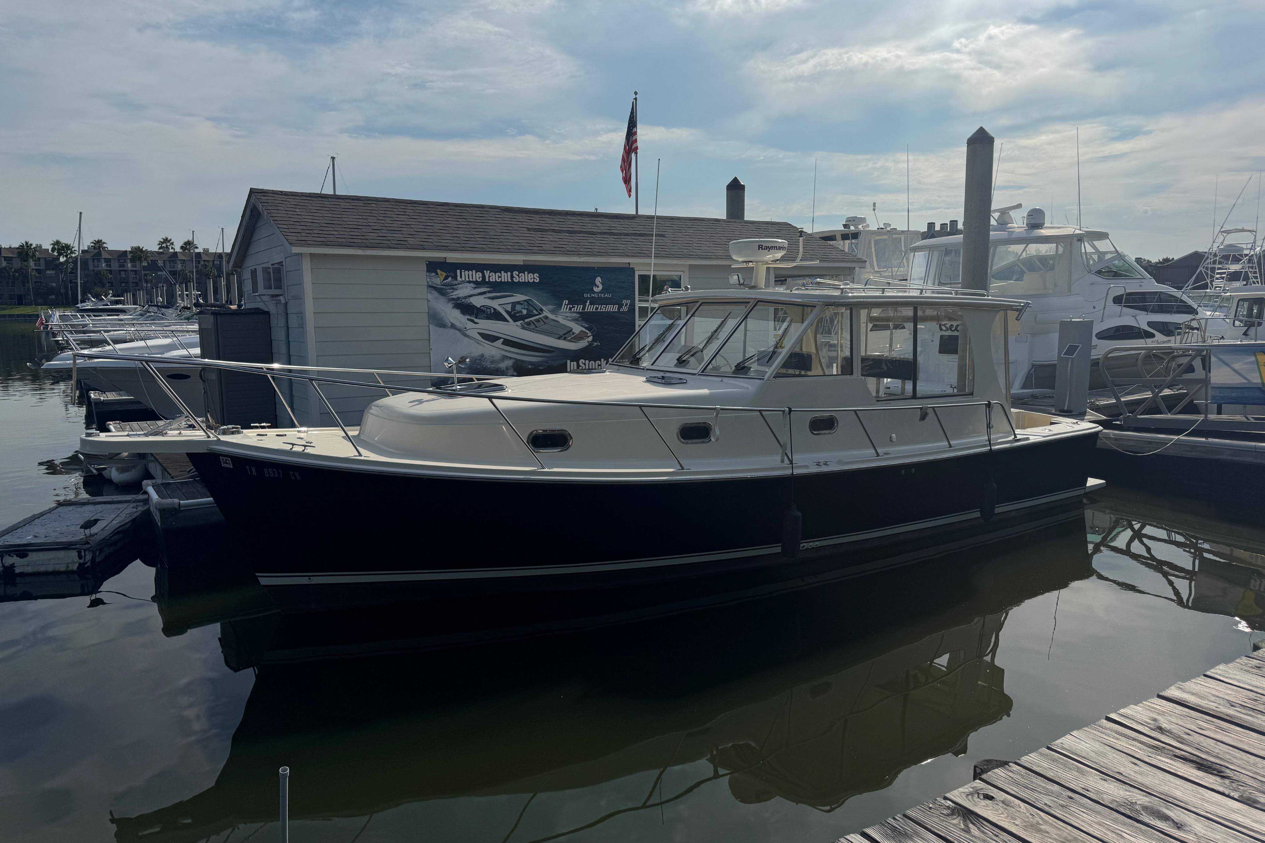 2008 Mainship Pilot 34