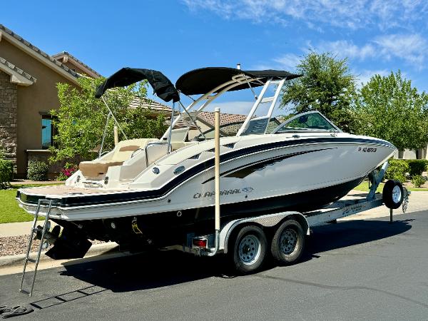 2016 Chaparral 264 Sunesta