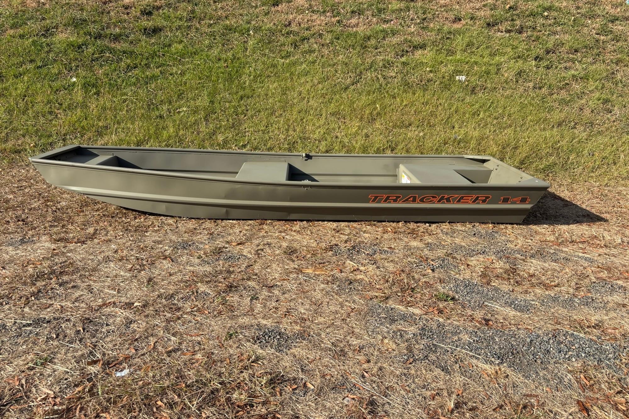 2026 Tracker Grizzly 14 Jon