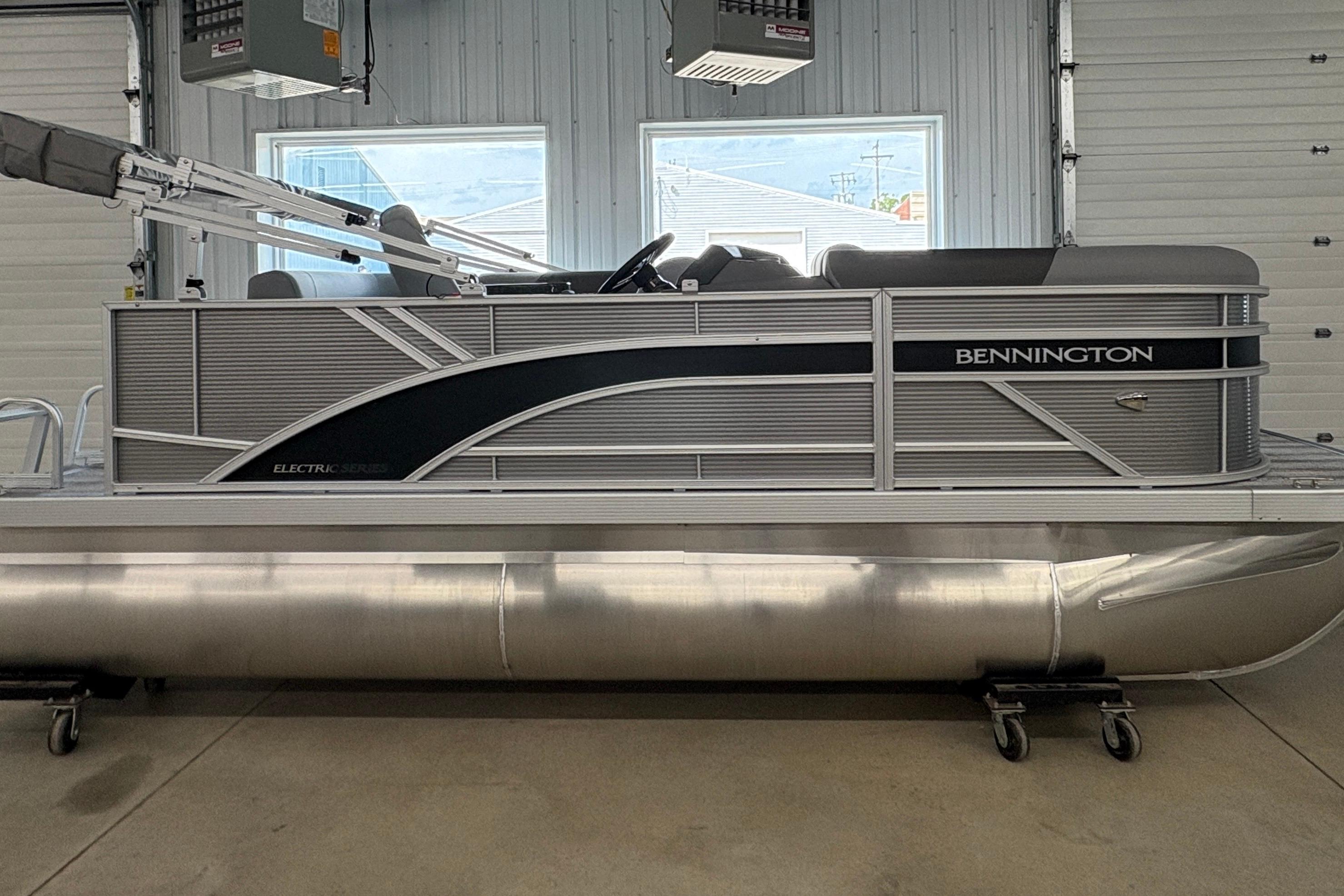2026 Bennington 168 SL Electric