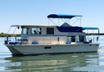 1984 Holiday Mansion 38 Houseboat