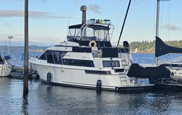 1991 Tollycraft Euro Sport Cruiser
