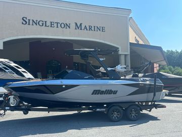 2025 Malibu Wakesetter 23 LSV
