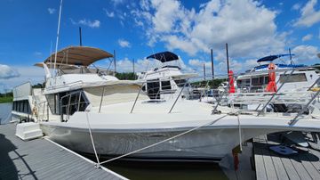 1988 Bluewater Yachts 55 Coastal Cruiser
