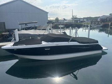 2013 Four Winns H260