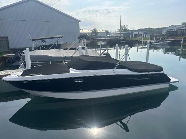 2013 Four Winns H260