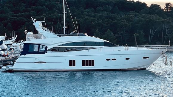 Princess 72'