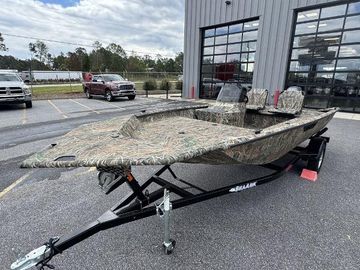 2025 SeaArk Shadow 17 Side Console