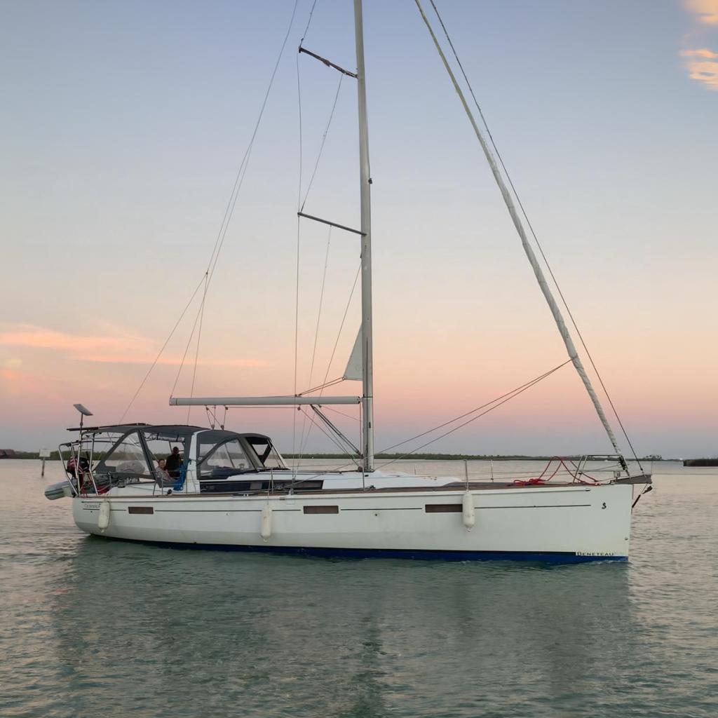 2013 Beneteau Oceanis 45