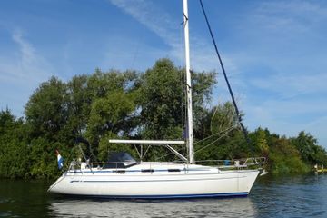 2001 Bavaria bavaria 37-2
