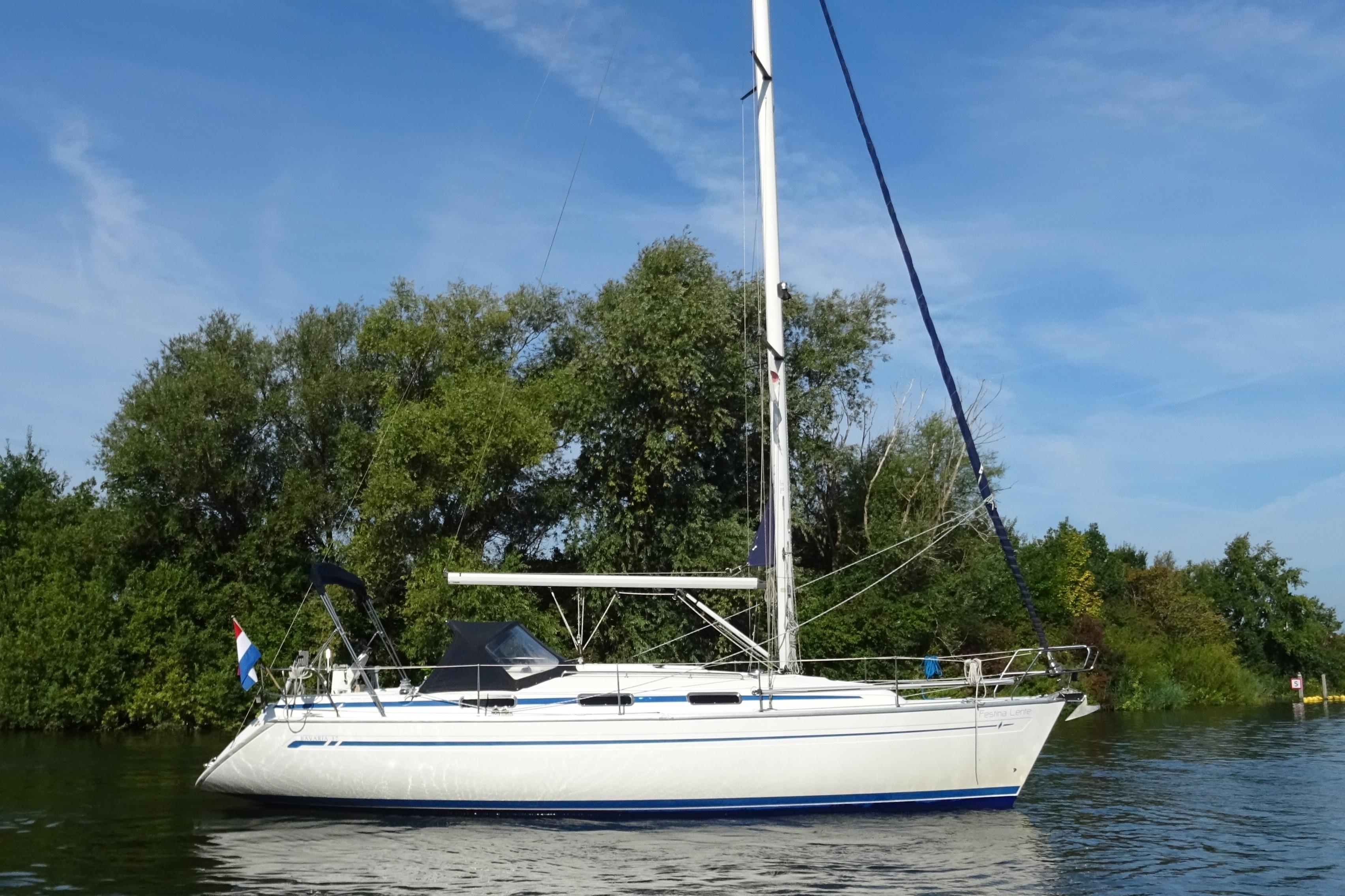 2001 Bavaria bavaria 37-2