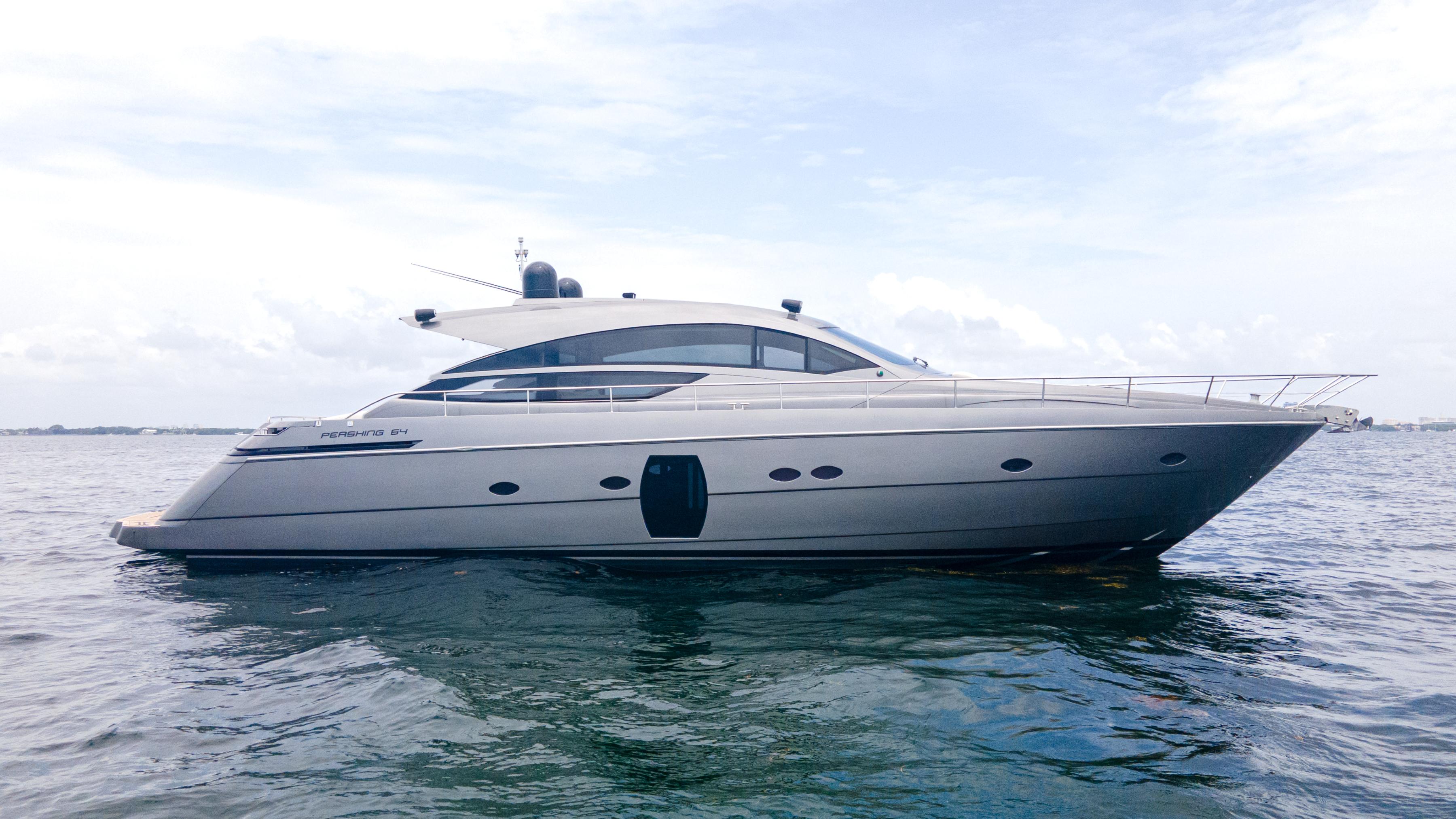 2009 Pershing 64