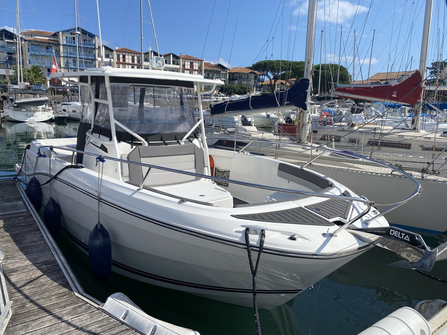 2023 Jeanneau Cap Camarat 9.0 CC