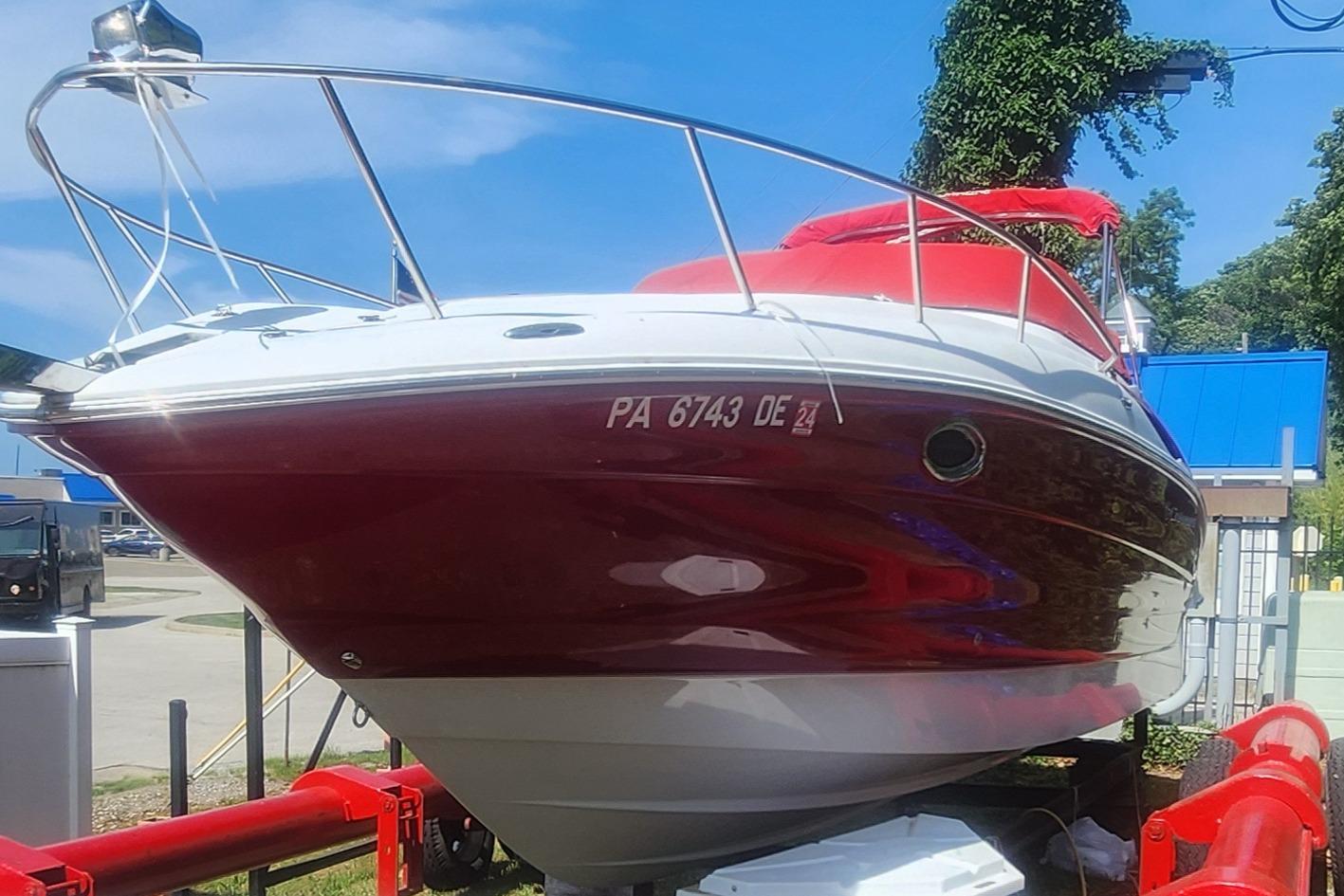 2009 Crownline 250cr