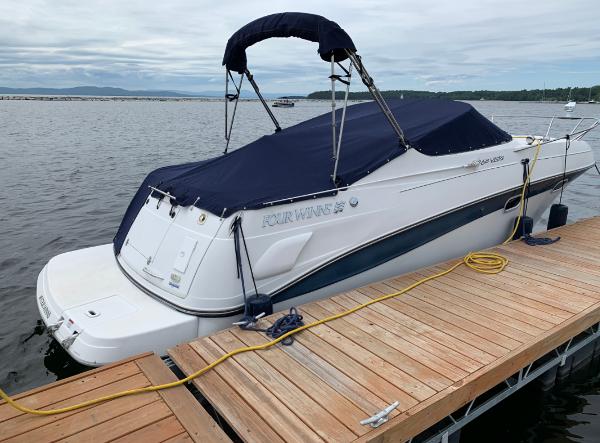 2001 Four Winns 268 Vista