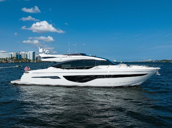 Princess 75 Motor Yacht: First Look Video - boats.com