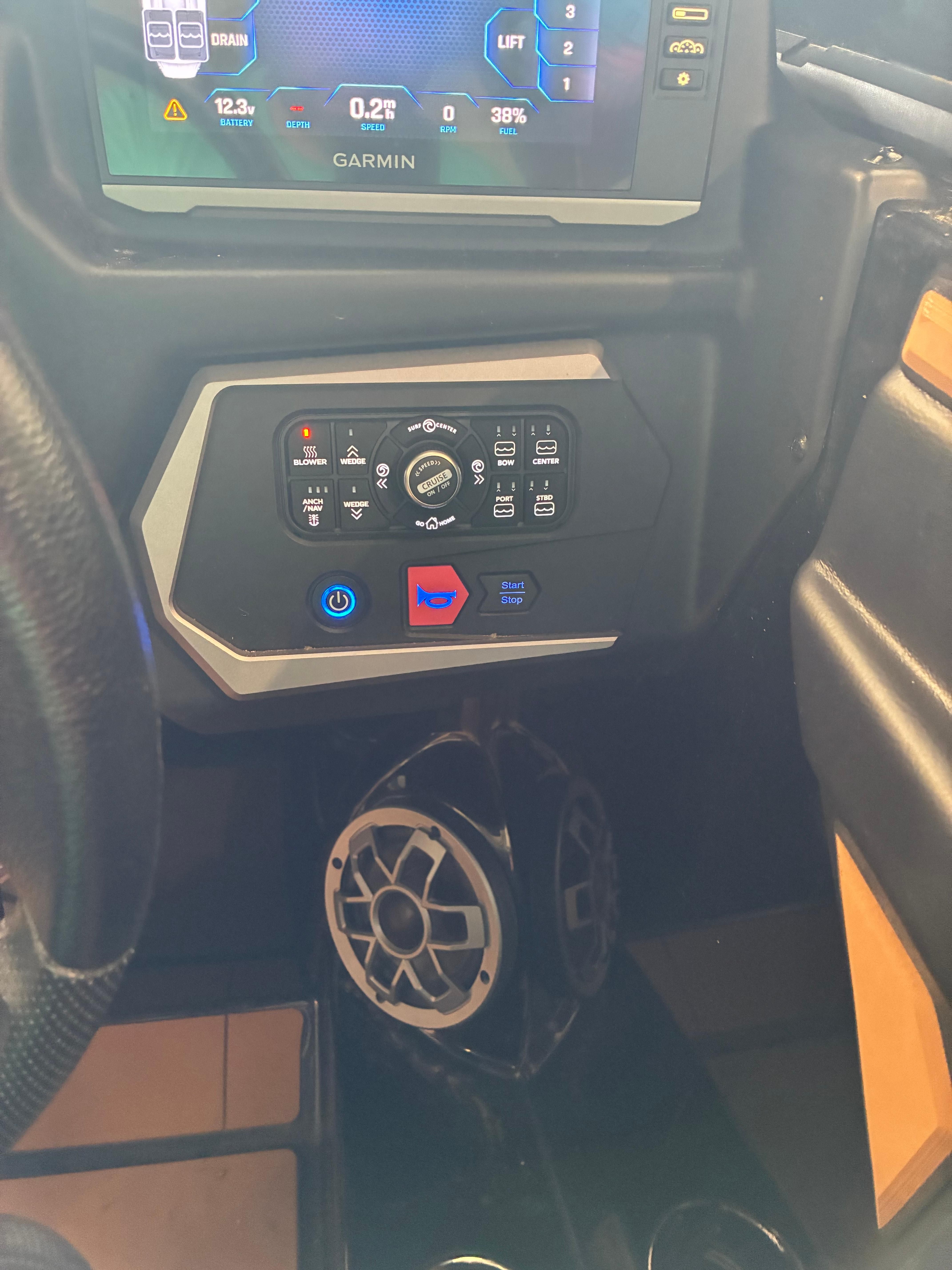2022 Axis A24