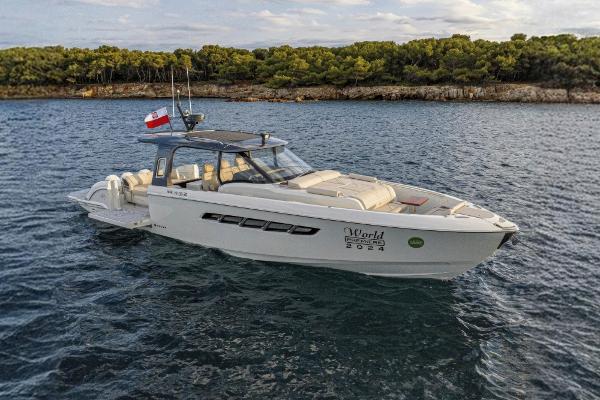 2024 Wiszniewski Yachts W43