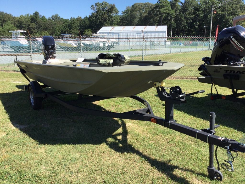 2025 Tracker GRZ JON 1654 SP GRN 40
