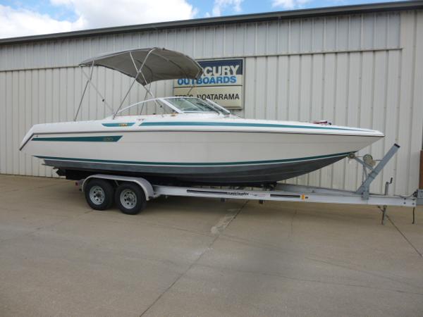 1992 Tiara Sport 250