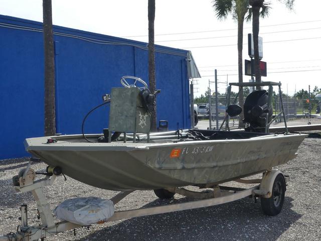 2016 Tracker GRIZZLY® 1648 MVX SC