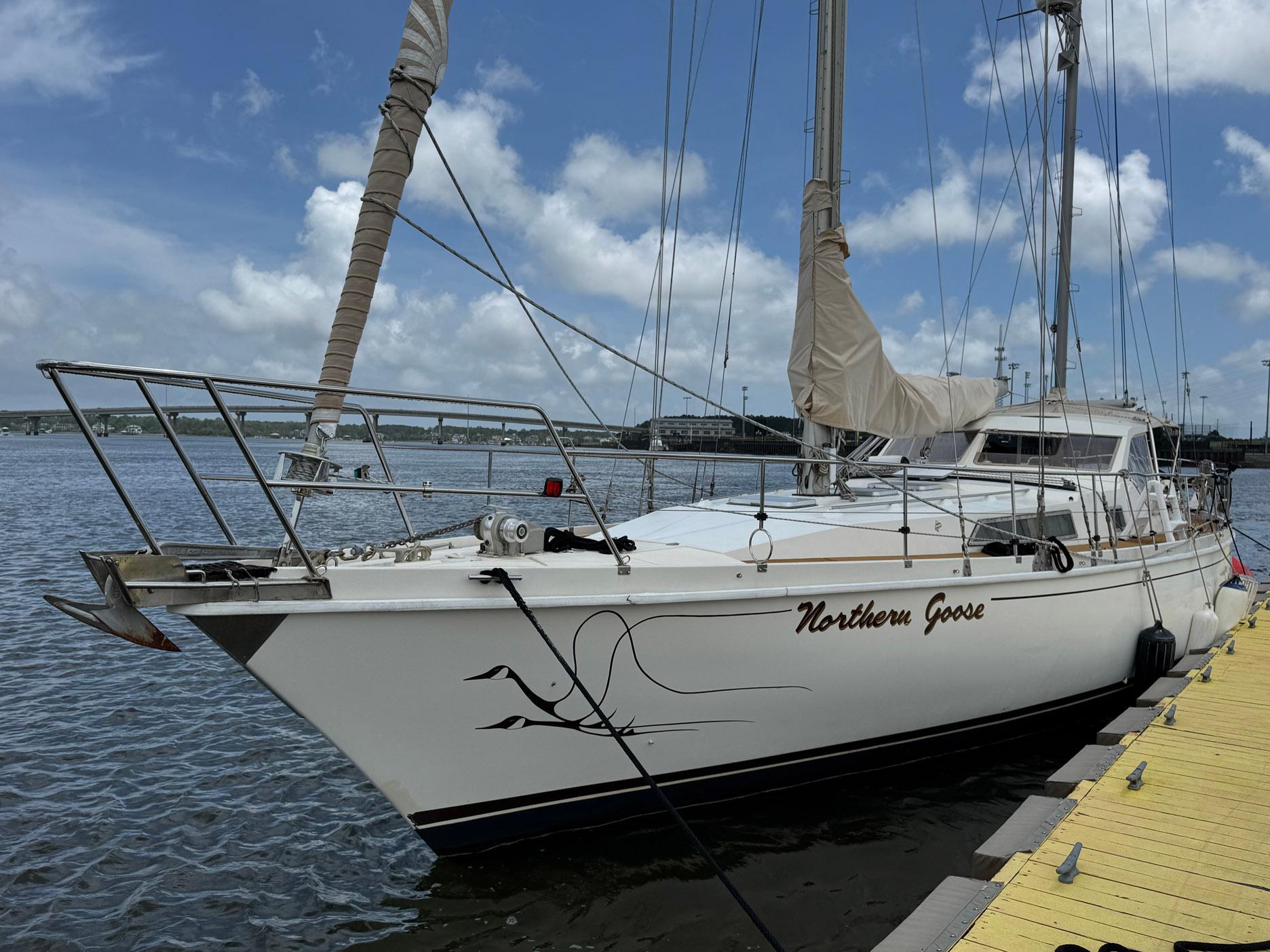 1980 Amel Mango 52