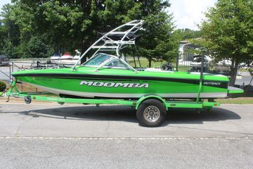 2011 Moomba Outback