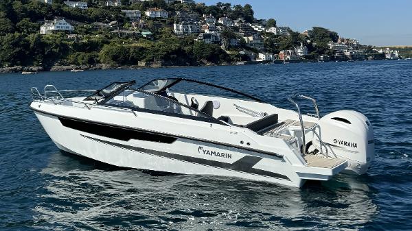 2025 Yamarin 63BR