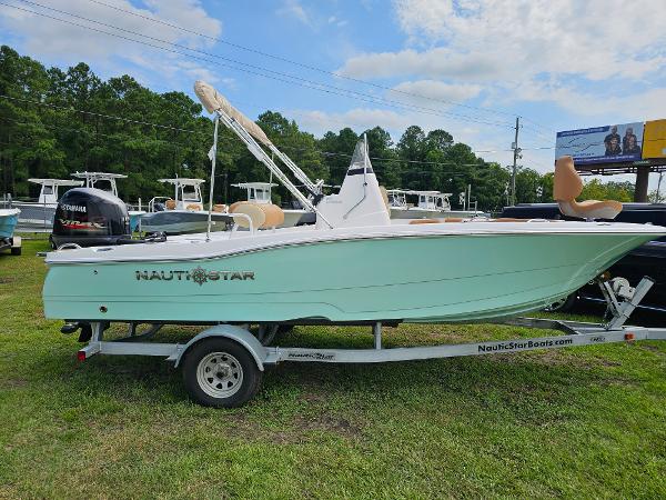 NauticStar 191 Hybrid