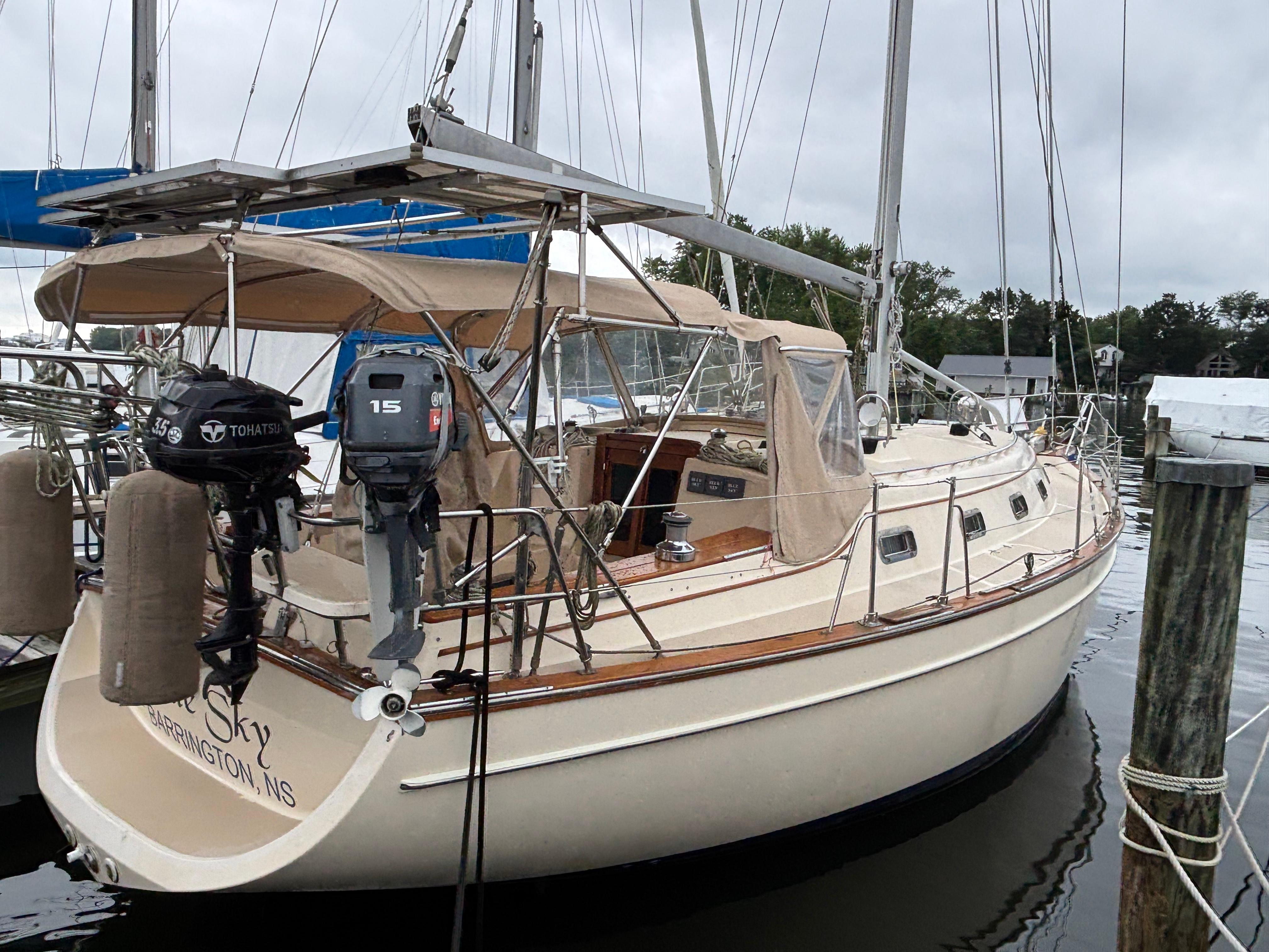 2001 Island Packet 380