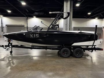2025 Axis A225