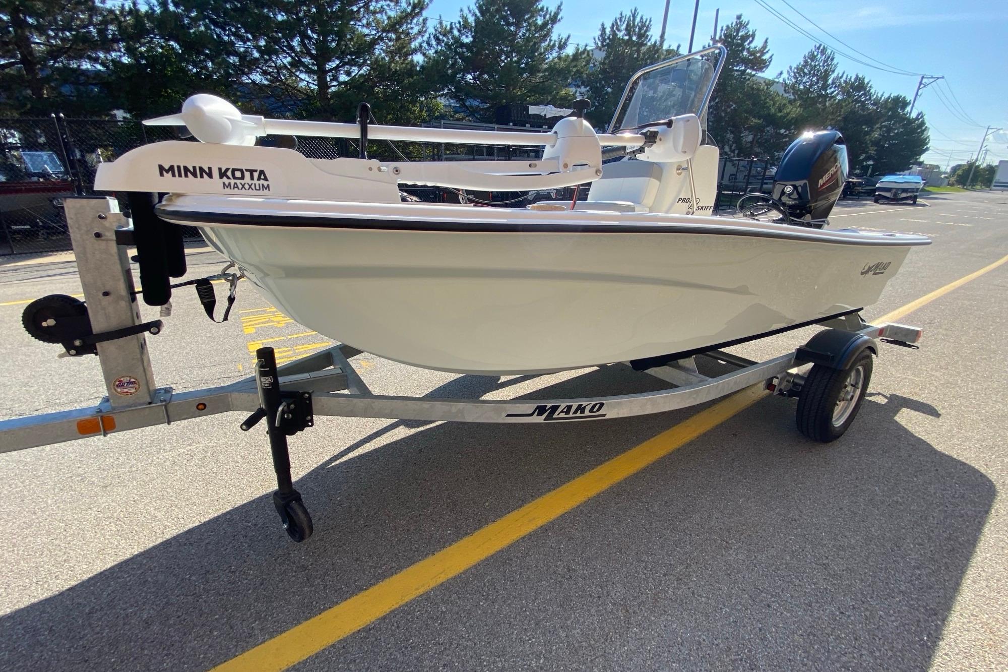 2025 Mako Pro Skiff 13 CC